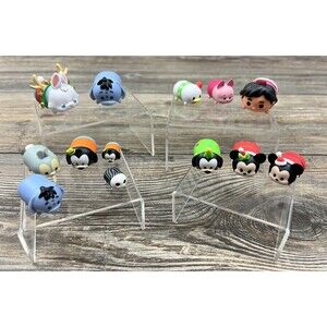 Disney Tsum Tsum Mini Figurines lot of 13 Pieces